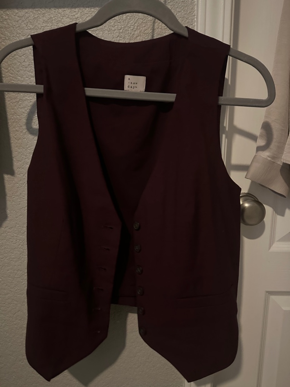 A New Day Plum Button-Up Vest Womens Small